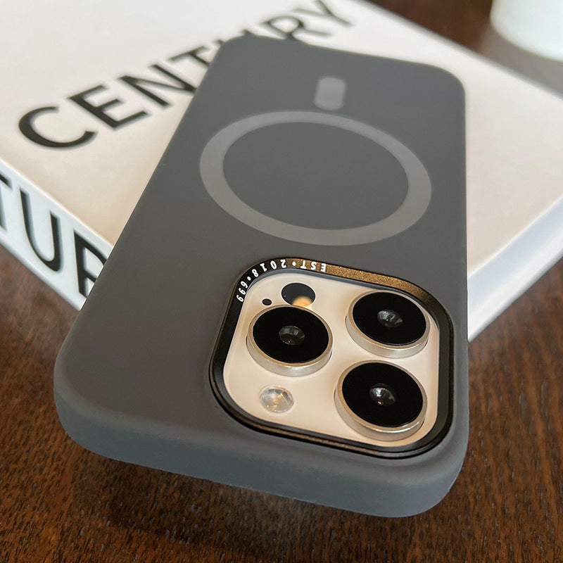 New Liquid Silicone Magnetic Phone Case for iPhone